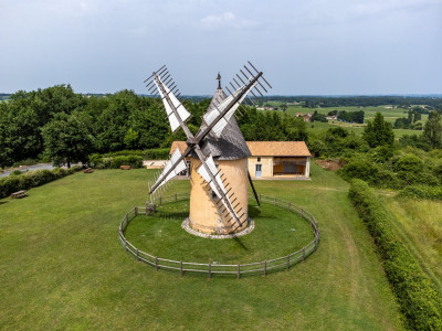 DRONE MOULIN.jpg